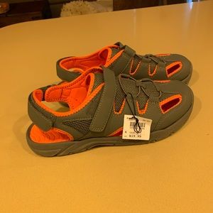 Boys Sandals. NWT
